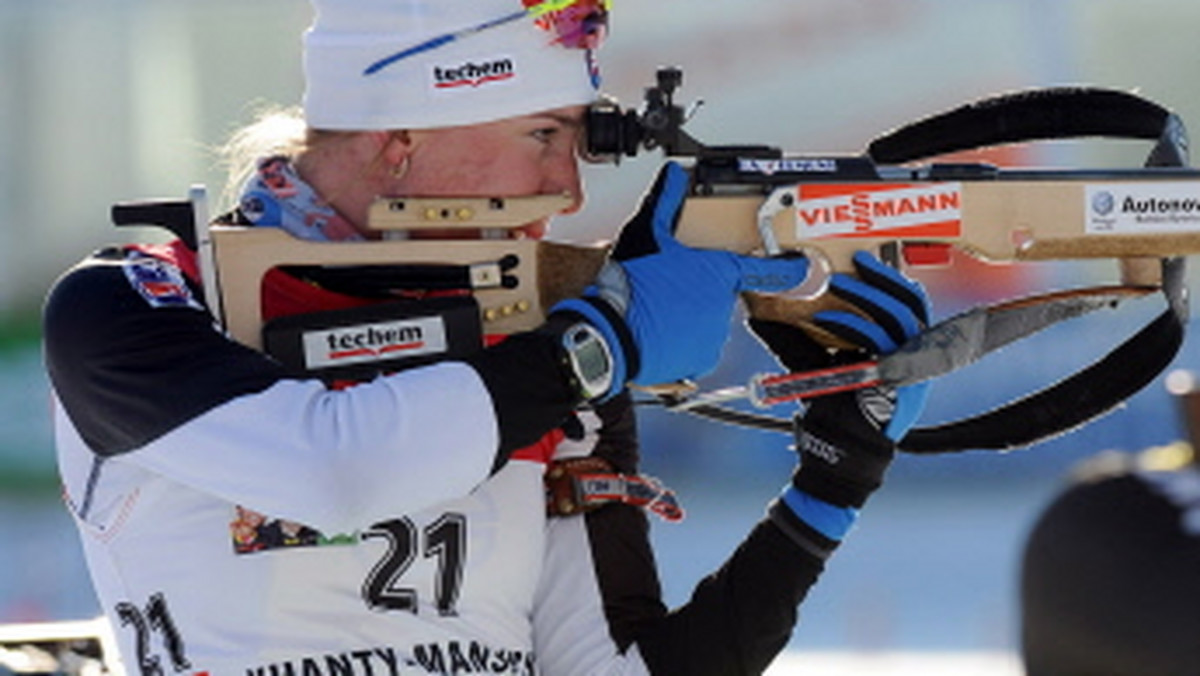 Reprezentująca Słowację Rosjanka Anastazja Kuzmina wygrała rywalizację w sprincie w Hochfilzen - zawodach zaliczanych do klasyfikacji generalnej biathlonowego Pucharu Świata.