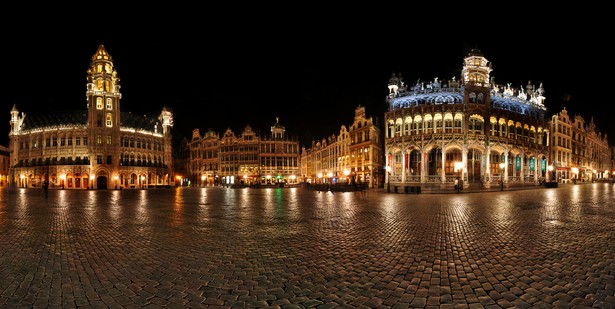 Panorama Brukseli nocą