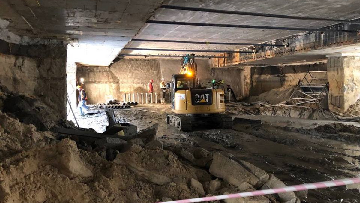 Warszawa: tunel metra stał się wiaduktem