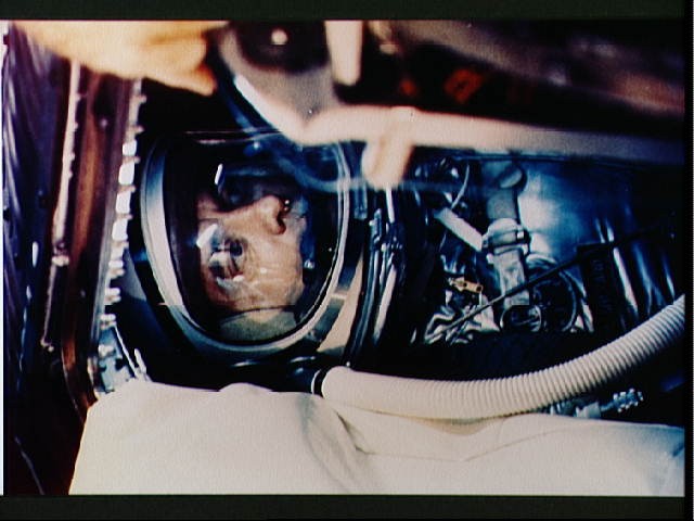 Amerykanie gonią Rosję. 5 maja 1961 Alan B. Shepard jako pierwszy Amerykanin zwiedził kosmos