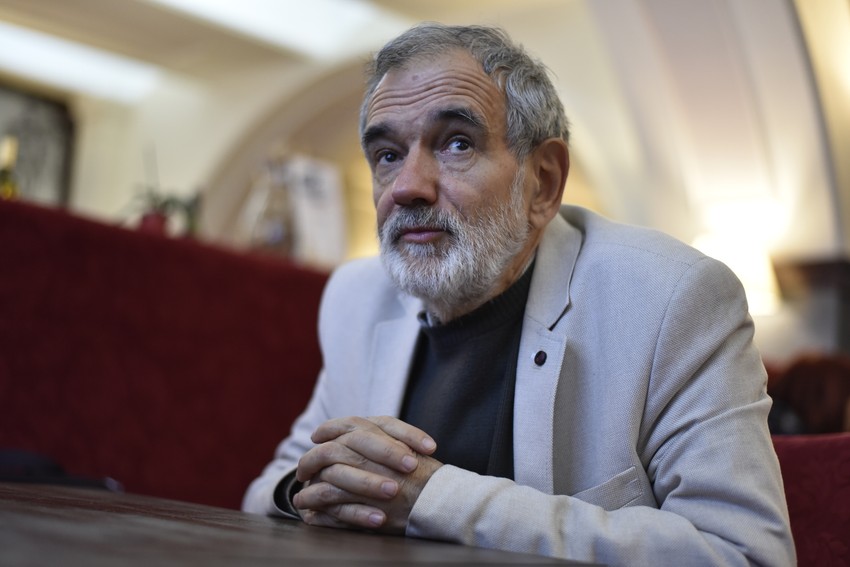 "Nedopustivo je sa moralne strane da krivično osuđivani za nasilje budu na javnim funkcijama" - rekao je Trebješanin