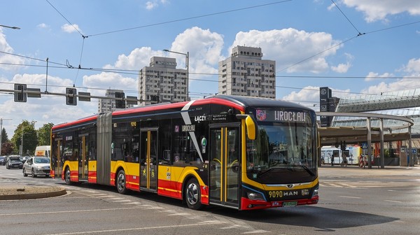 Autobus LEW został we Wrocławiu po testach. Będzie obsługiwał m.in. kursy do Długołęki