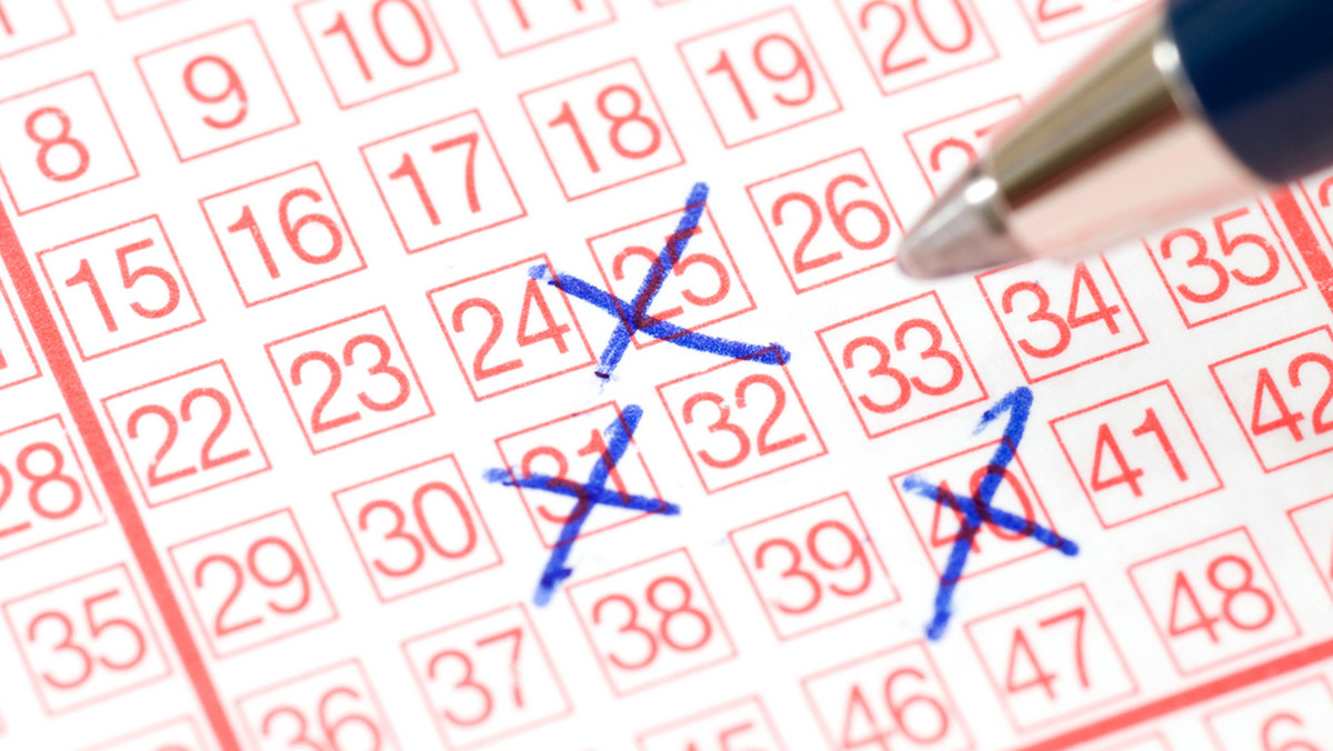 Jakie liczby wypadły w loteriach Mini Lotto, Ekstra Pensja, Kaskada i Multi Mutli 13 kwietnia 2016 roku? Przedstawiamy wyniki losowania.
