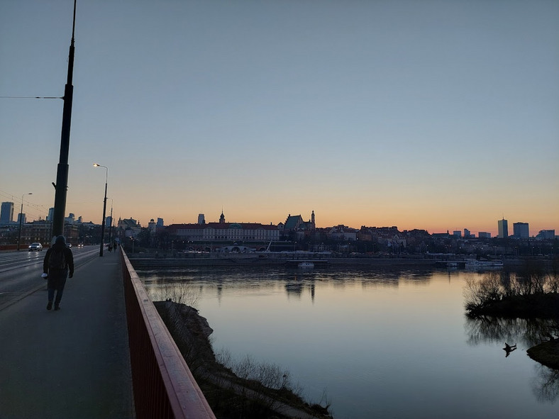 Zachód słońca w Warszawie
