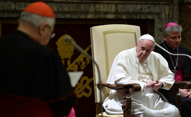 Papież Franciszek przeprasza za skandale w Watykanie