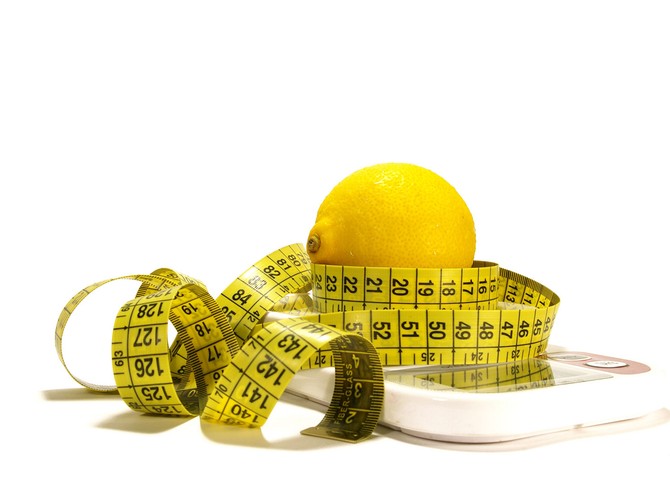 307_lemon-isolated-dreamstime_6251498-Tan4ikk