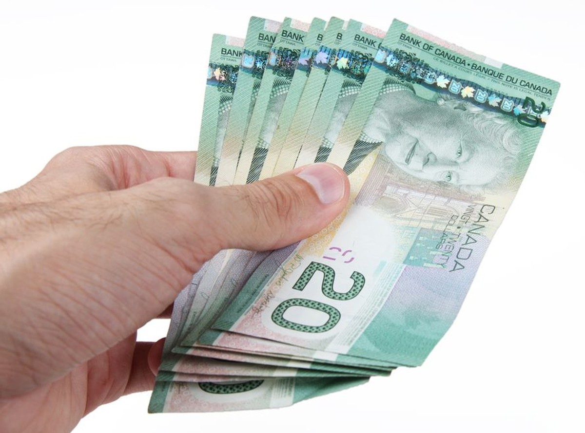 Żegnajcie papierowe pieniądze! Idą banknoty nowej generacji