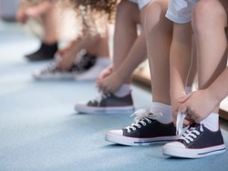 Perfekcyjni rodzice chcą mieć perfekcyjne dzieci. Skutki są opłakane [WYWIAD]