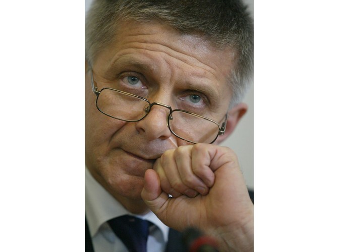 Marek Belka - premier od maja 2004 do października 2005. 547 dni urzędowania