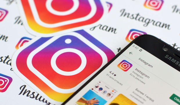 INSTAGRAM