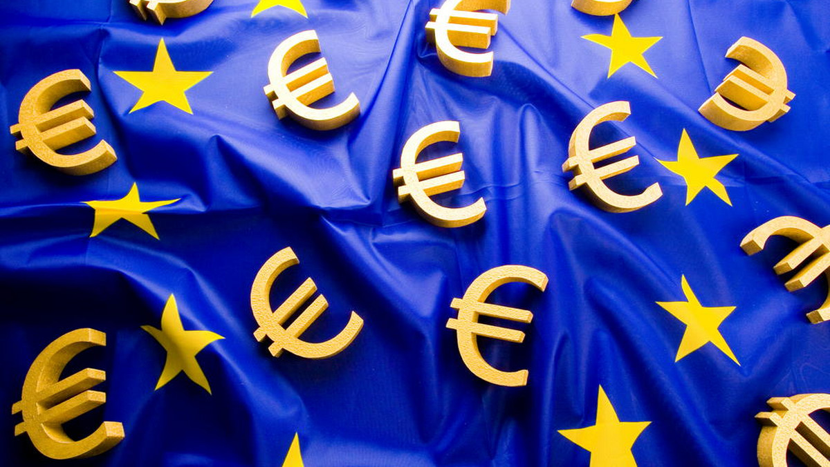 Indeks nastrojów w gospodarce strefy euro spadł w kwietniu 2013 r. do 88,6 pkt. z 90,1 pkt. w poprzednim miesiącu, po korekcie - podała Komisja Europejska w komunikacie.
