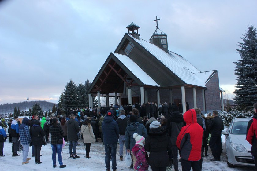 Jelenia Góra pożegnała Sarę zabitą przez pijanego kierowcę