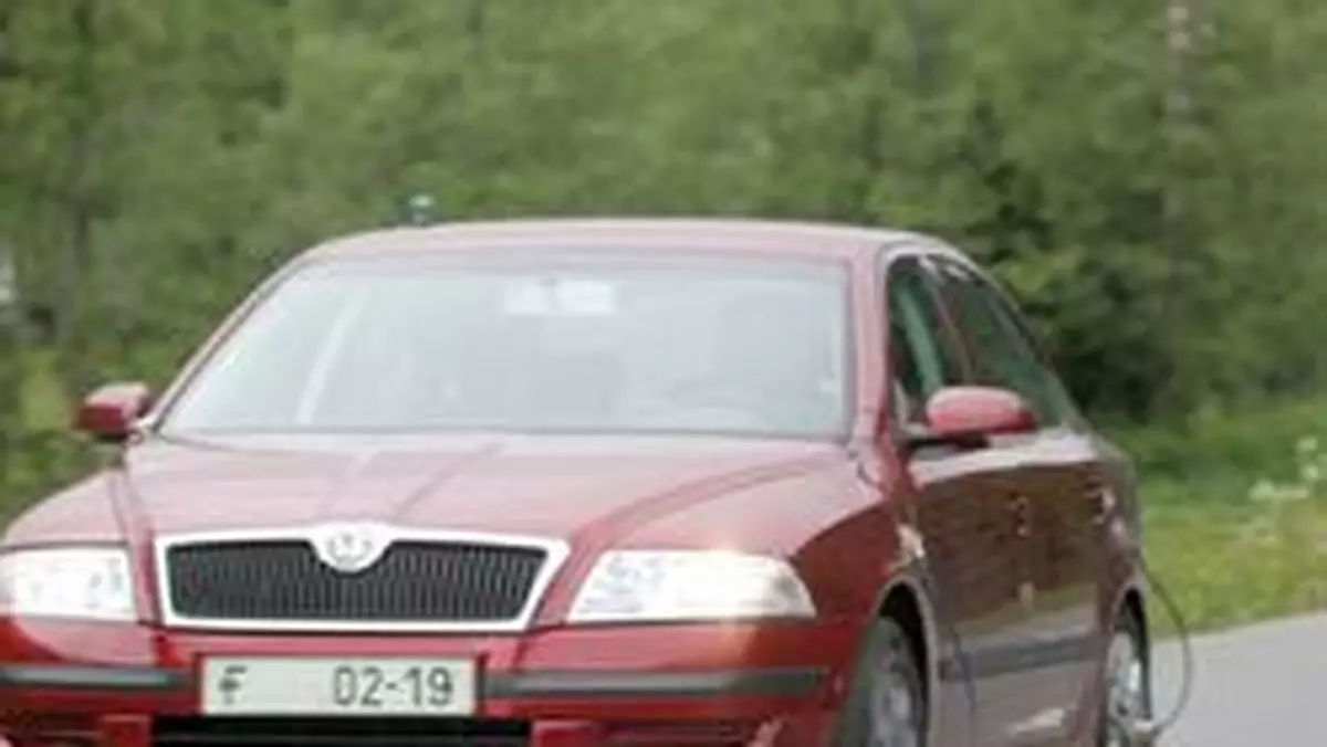 Zdjęcia szpiegowskie: Škoda Octavia po liftingu już we Frankfurcie!