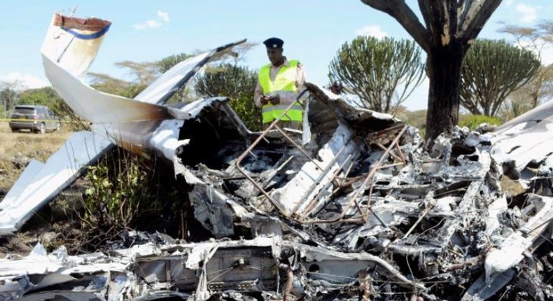 One person killed when light aircraft crashes in Kenya