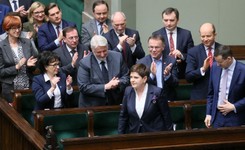 Rząd ściga Polaków o abonament, a sam (nie) płaci? 'SE' prześwietla ministrów