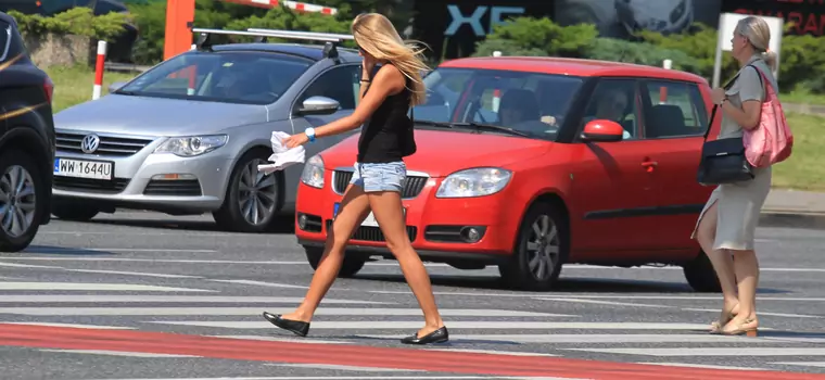 Sejm uchwalił nowelizację Prawa o ruchu drogowym - od czerwca nowe zasady dot. pierwszeństwa pieszych