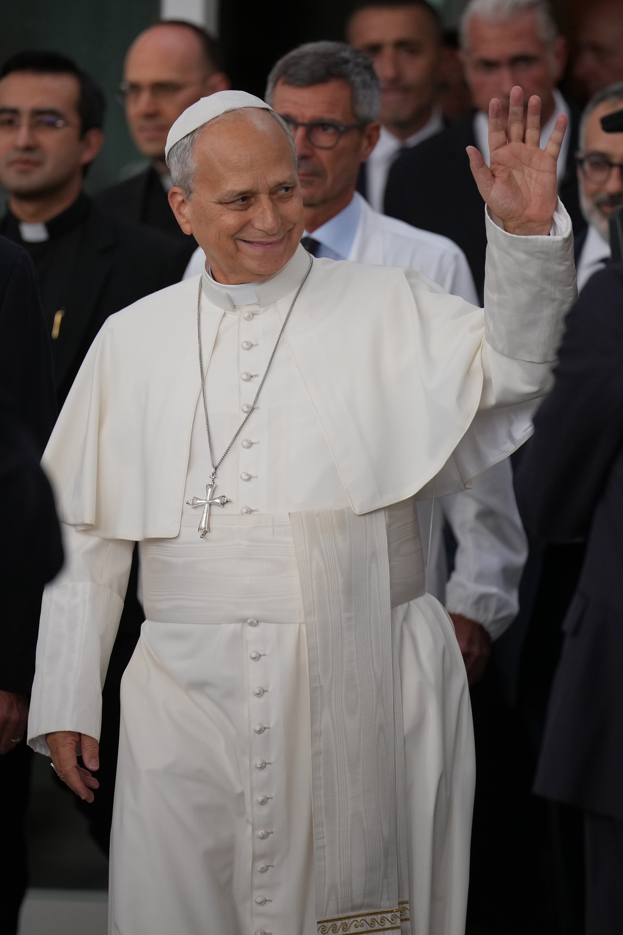  Pápež Lev XIV. opustil nemocnicu štyri dni po operácii.