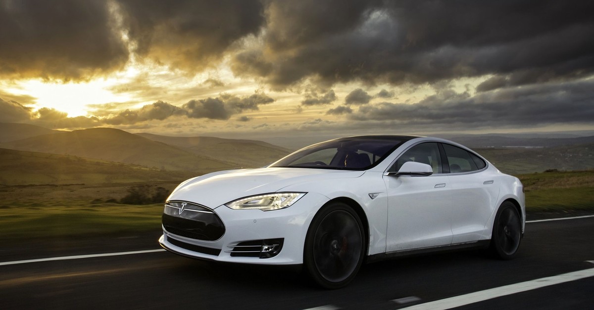 Wypadek Tesli ze skutkiem śmiertelnym. Autopilot nie zadziałał. Jest już pozew