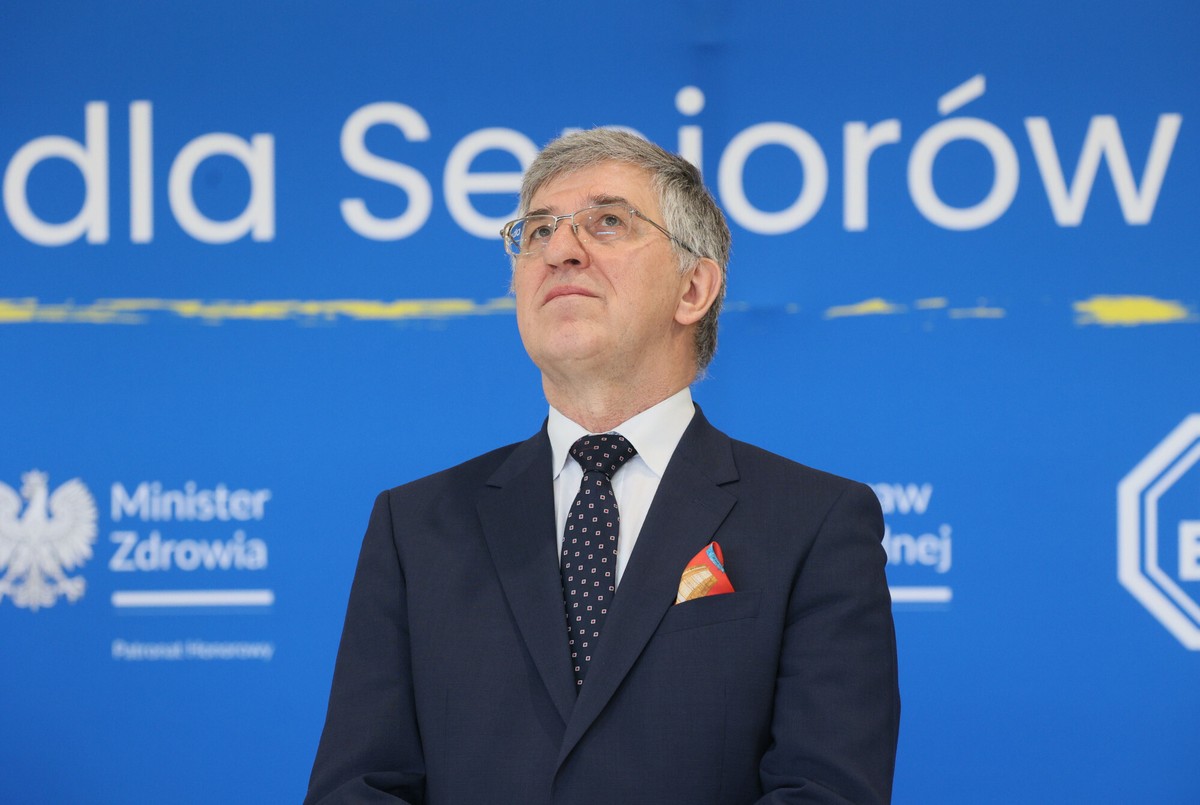 Karol Nawrocki chce zmian w emeryturach. Prezes ZUS stanowczo odpowiada