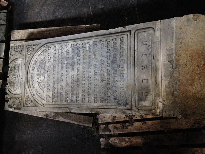 Fundacja 'From The Depths' prowadzi poszukiwania macew w całej Polsce