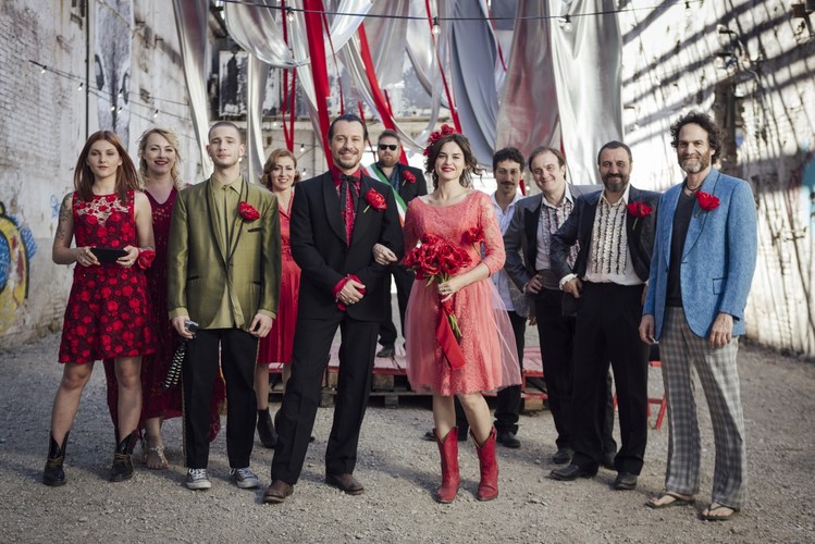 Kasia Smutniak oraz Steffano Accorsi w filmie 'Made In Italy'. W kinach 25 maja