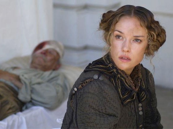 Alicja Bachleda-Curuś jako księżna Eleonora Lotaryńska