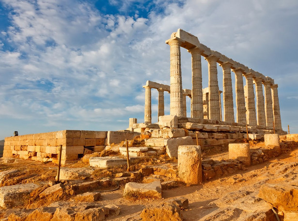 Lecisz na wakacje do Grecji? Sprawdź, co cię czeka