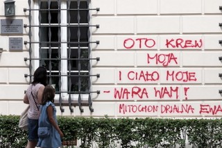 Warszawa: Policja wszczęła postępowanie ws. zdewastowania kościelnych budynków