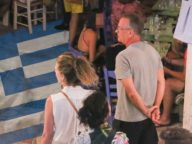 Tom Henks sa suprugom Ritom Vilson jula ove godine na odmoru u Grčkoj