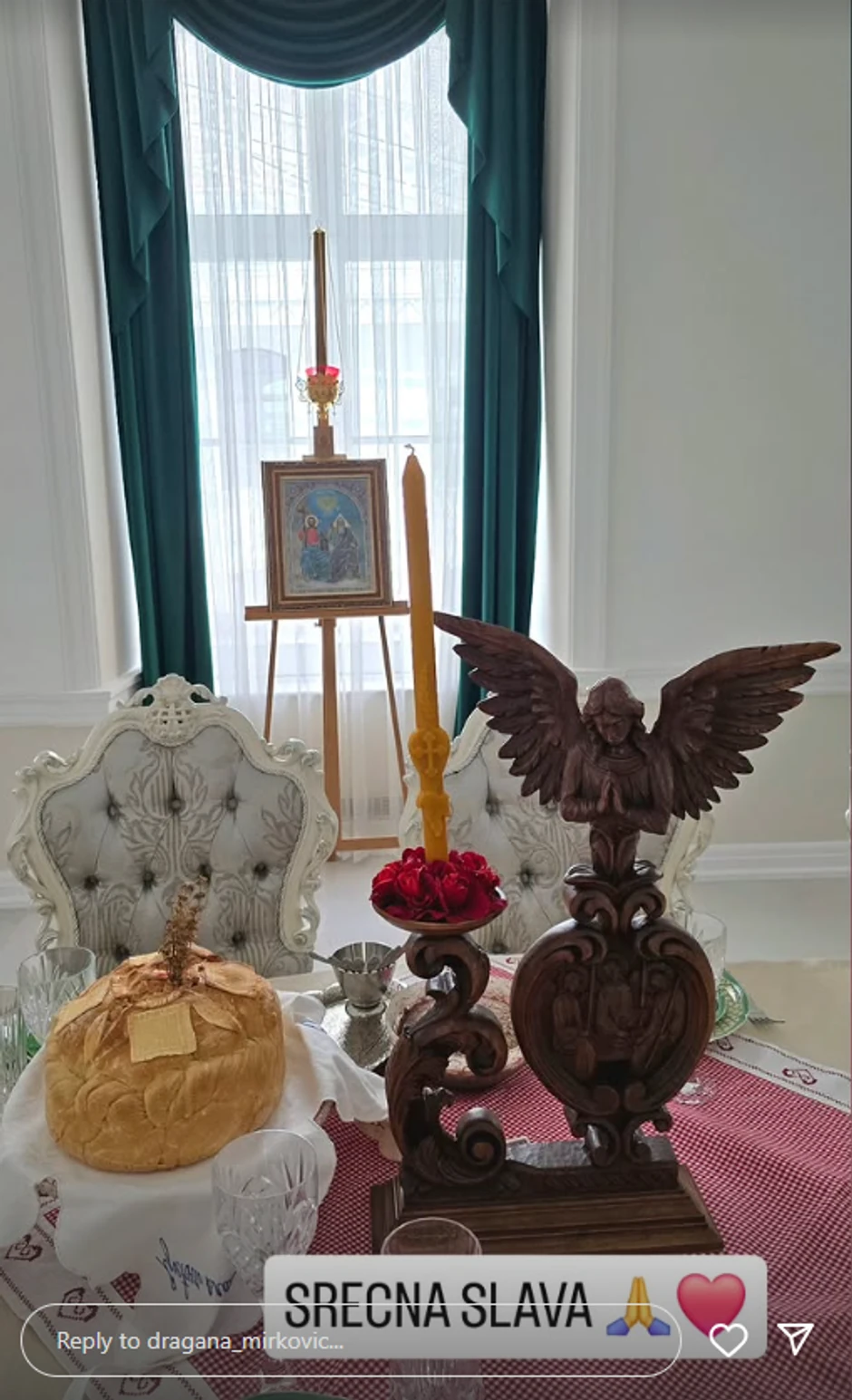 Dragana Mirković se oglasila iz dvorca u Beču