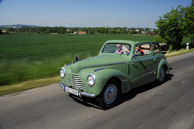 Skoda Tudor półkabriolet