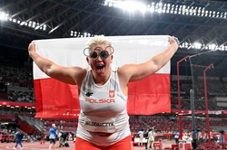 Anita Włodarczyk i Wojciech Nowicki nagrodzeni "Złotymi Kolcami"