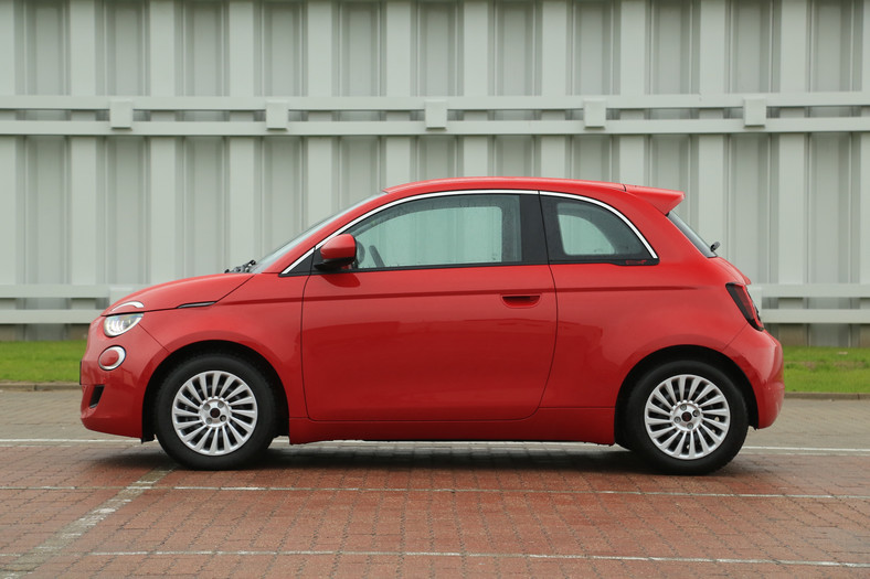 Fiat 500 RED 42 kWh