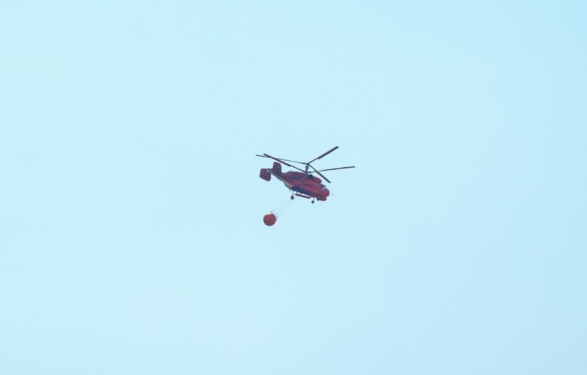 Kamov Ka-32 gasi požar u Deliblatskoj peščari 