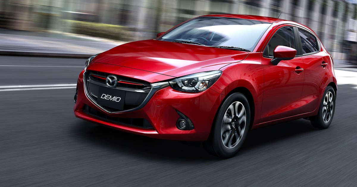 Mazda demio 2017