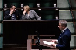 Niepokojący scenariusz... "Wiele głosów kuluarowych mówi, że mogą to zrobić"