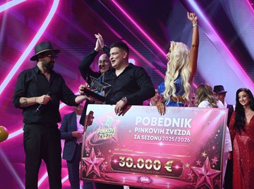 PRVI UTISCI POBEDNIKA "Pinkovih zvezda": Stefan Cekić još uvek nije osvestio PRVO MESTO, Desingerica puca od ponosa, a evo ko mu od članova žirija NIJE ČESTITAO!