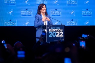 Kathy Hochul pierwszą w historii kobietą wybraną na gubernatora Nowego Jorku
