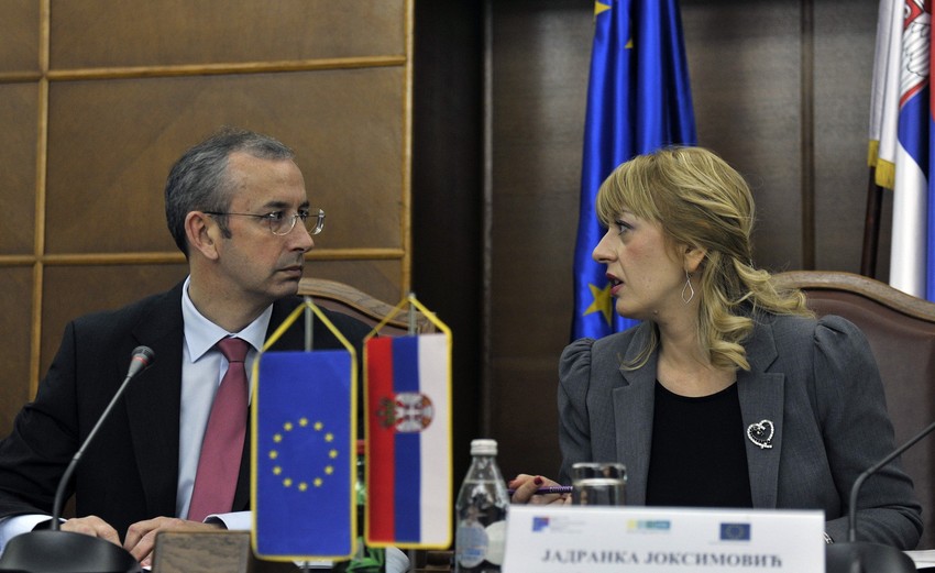 Dogovor: Majkl Devenport i Jadranka Joksimović