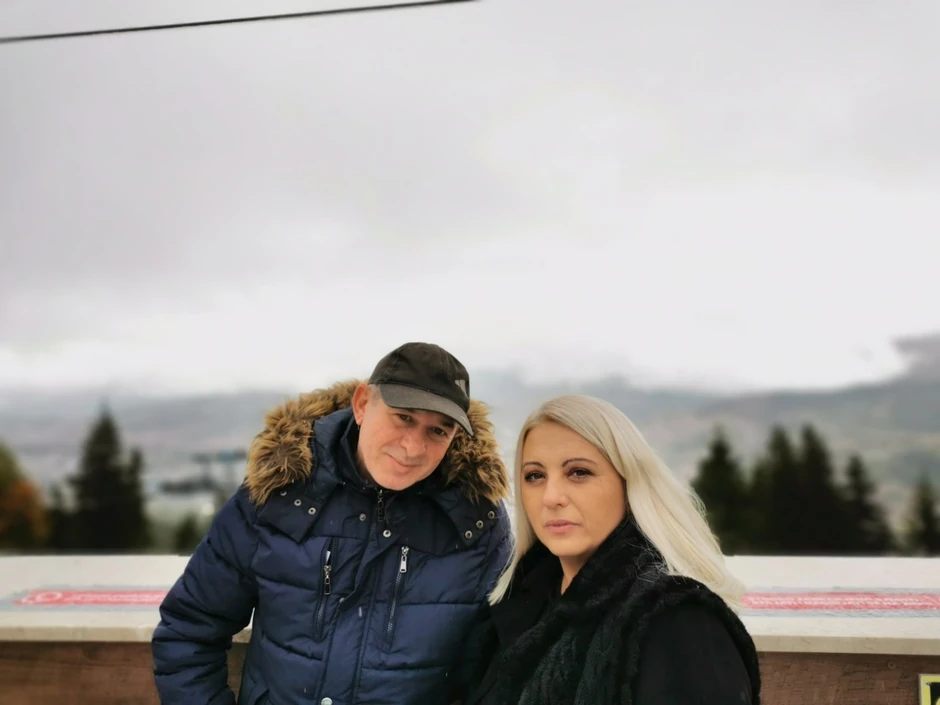 Posle dve doze "sinofarma" i korone prenešene "na nogama", autor i Gospođa delimično smrznuti ali ozdravljeni stigli do Trebevića