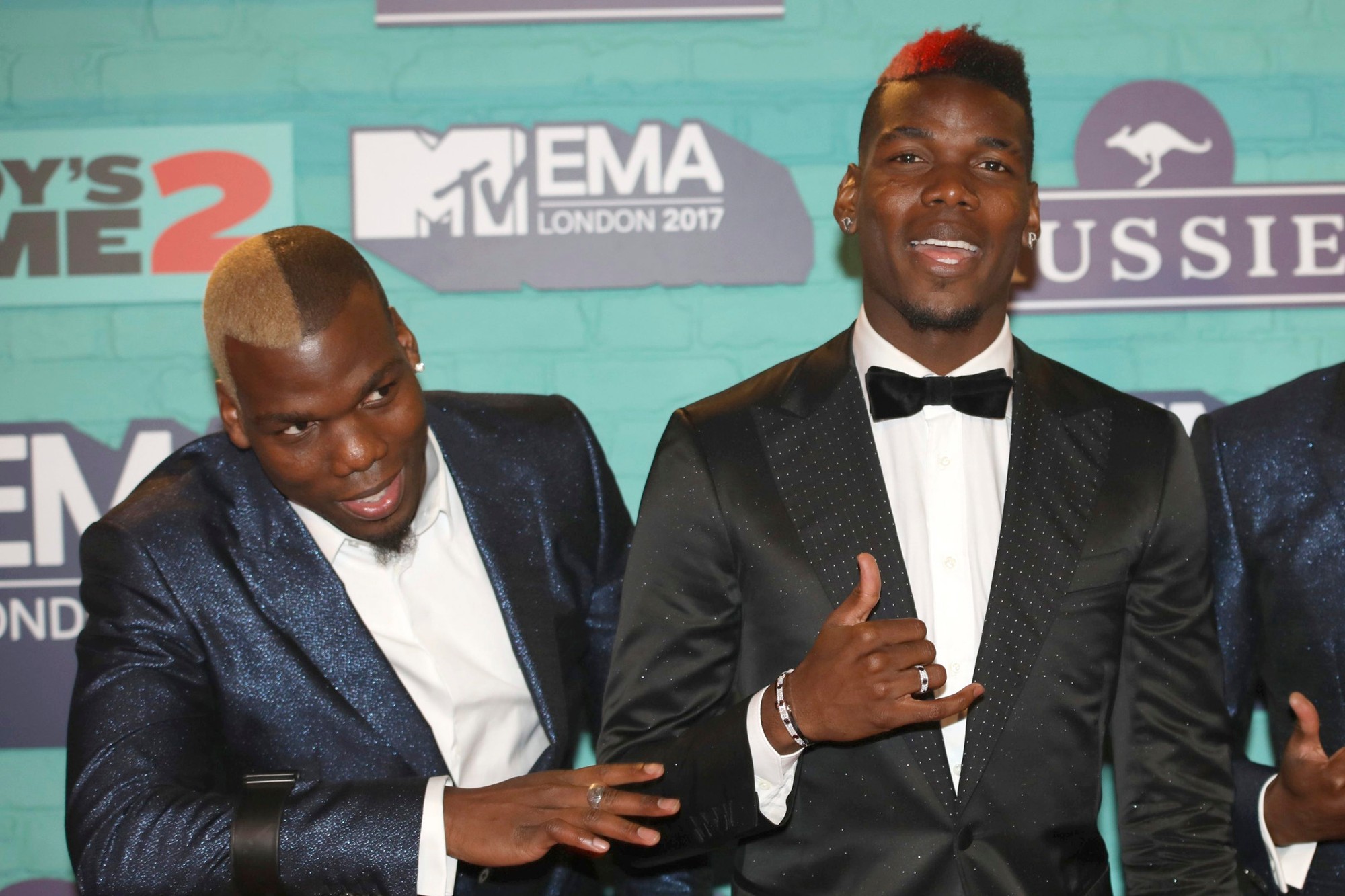 Francúzsky futbalista Paul Pogba s bratom Mathiasom.