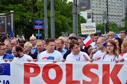 Którym politykom ufamy najbardziej? Osoba z Koalicji Obywatelskiej na czele rankingu