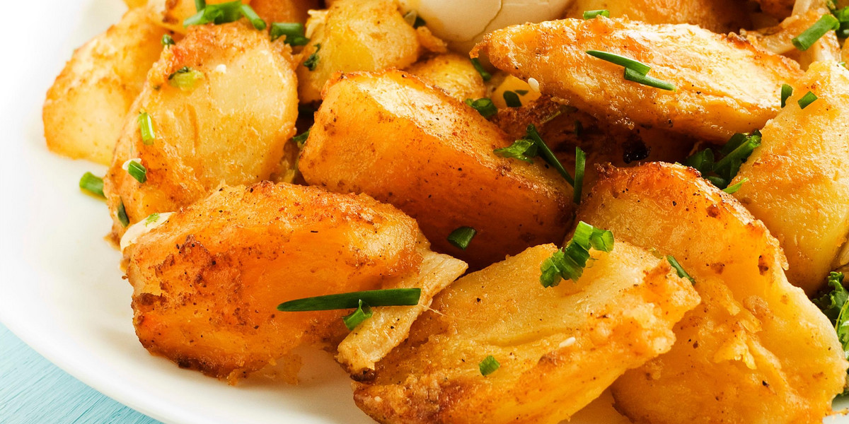 Ziemniaki po francusku są cudownie chrupiące.