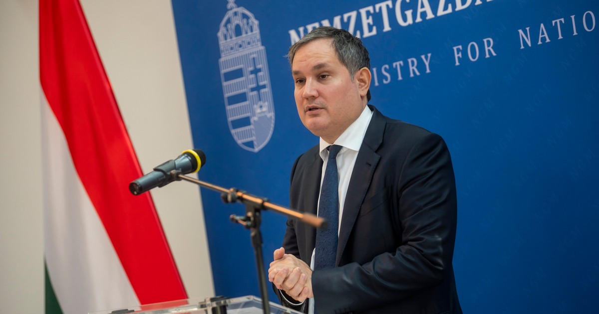 Minden vállalat és érdekszervezet ott volt Nagy Márton értekezletén:  a brutális amerikai vámokról volt szó