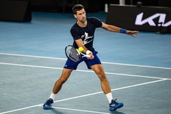 Novak Djokovic w areszcie oczekuje na rozprawę w sądzie