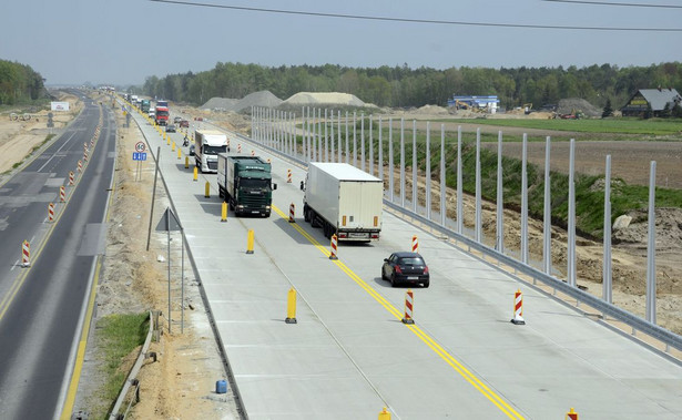 Autostrada A1: odcinek między Piotrkowem Trybunalskim a Kamieńskiem