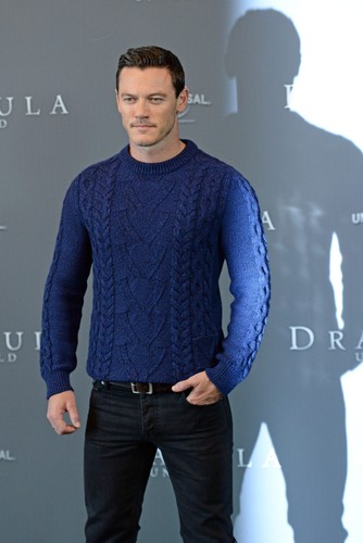 Luke Evans – nowe wcielenie Draculi