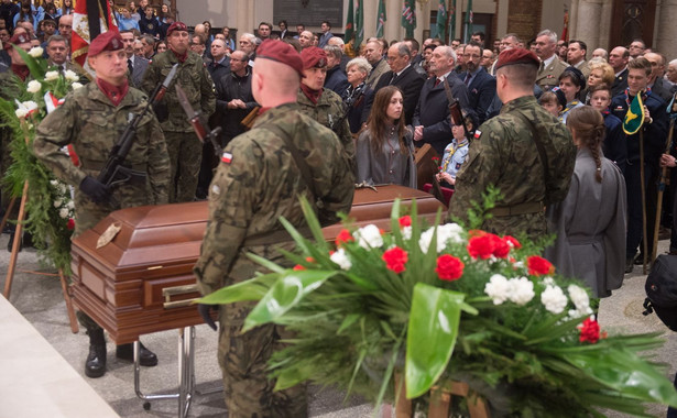 Ppłk Zygmunt Szendzielarz "Łupaszka" spocznie na Wojskowych Powązkach