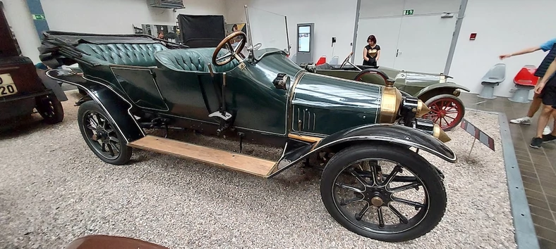 Muzeum Techniki w Pradze. Audi 10/26 HP, 1911 r.