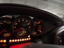 Jeździsz z tą kontrolką? To błąd - im starsze auto tym większy